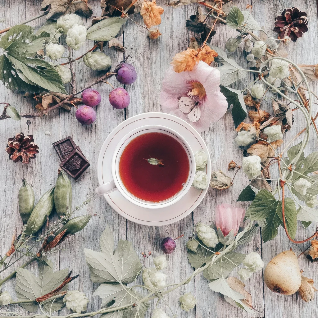 Herbal tea tisane is a suitable choice to relieve your anxiety.
